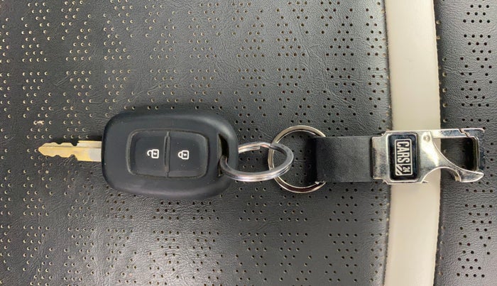 2020 Renault Kwid CLIMBER 1.0 (O), Petrol, Manual, 42,325 km, Key Close Up