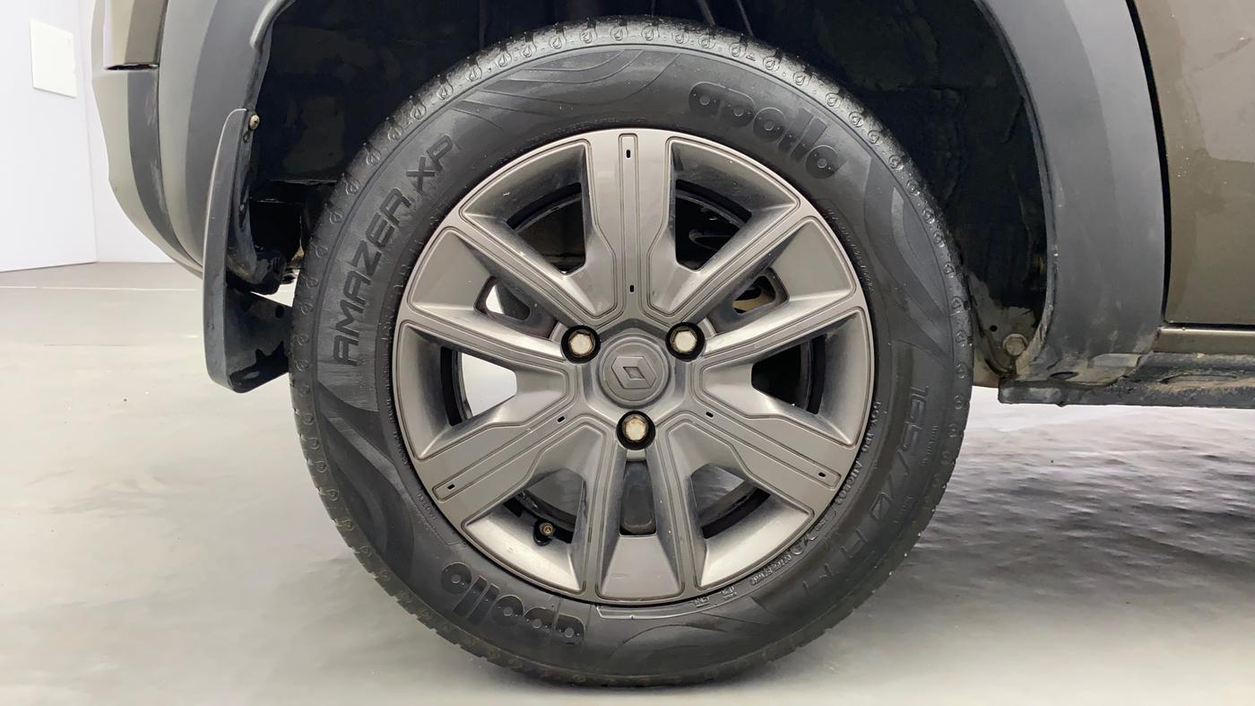 2020 Renault Kwid CLIMBER 1.0 (O), Petrol, Manual, 42,325 km, Right Rear Wheel