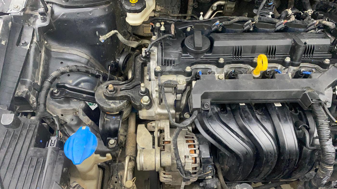 2020 Hyundai Verna SX (O) 1.5 VTVT IVT, Petrol, Automatic, 97,404 km, Engine View - Right