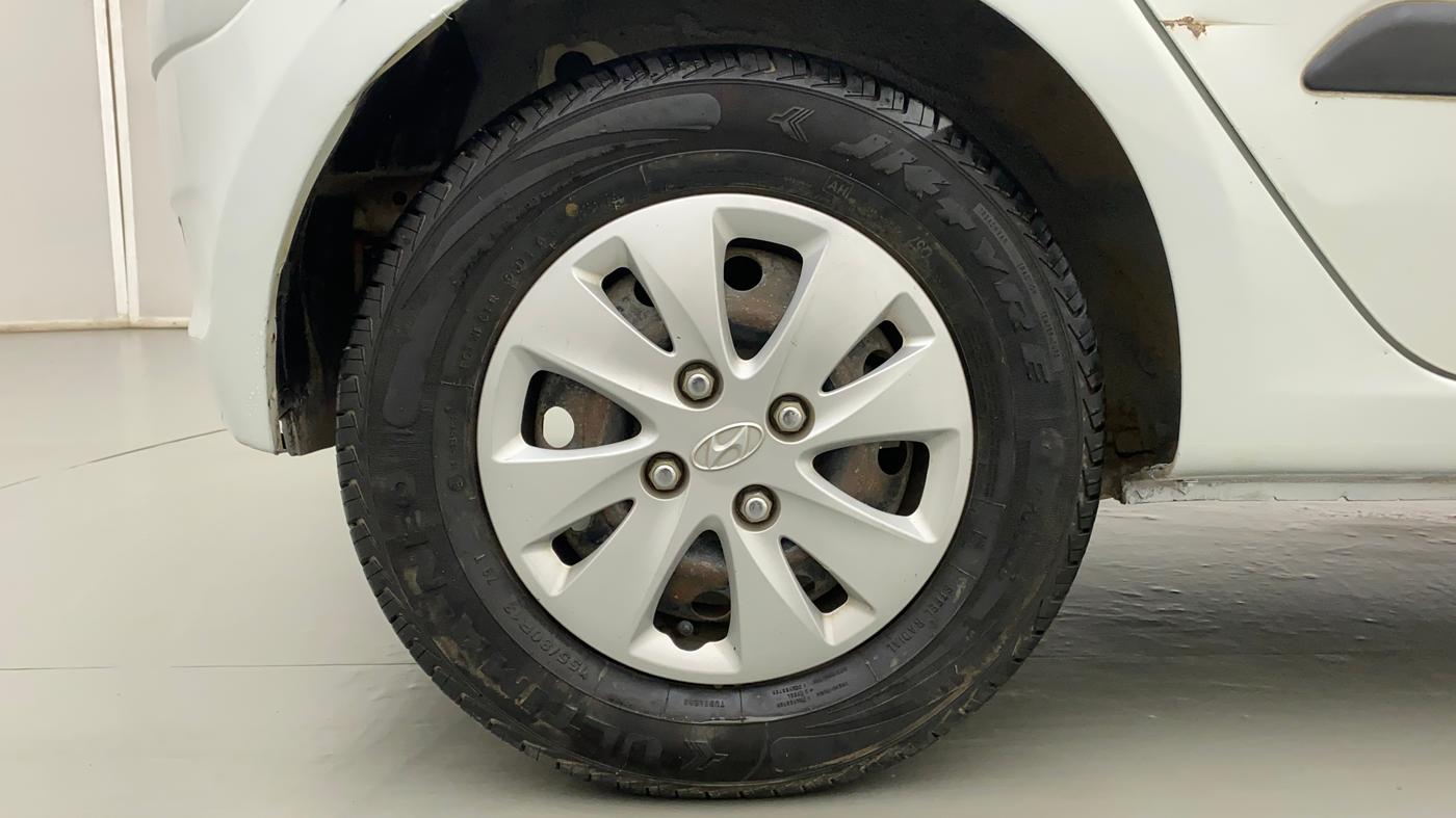 2011 Hyundai i10 MAGNA 1.1, Petrol, Manual, 55,296 km, Right Rear Wheel