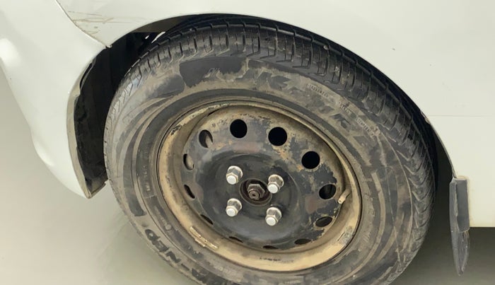 2011 Hyundai i10 MAGNA 1.1, Petrol, Manual, 55,296 km, Left fender - Lining loose