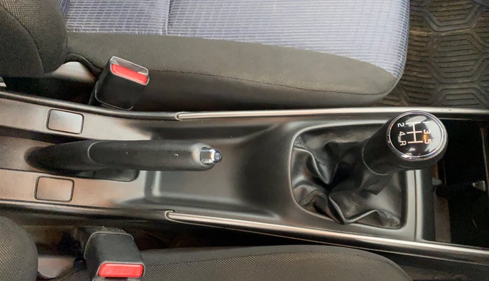 2020 Maruti Baleno ZETA PETROL 1.2, Petrol, Manual, 38,823 km, Gear Lever