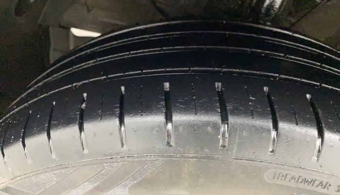 2020 Maruti Baleno ZETA PETROL 1.2, Petrol, Manual, 38,823 km, Left Front Tyre Tread