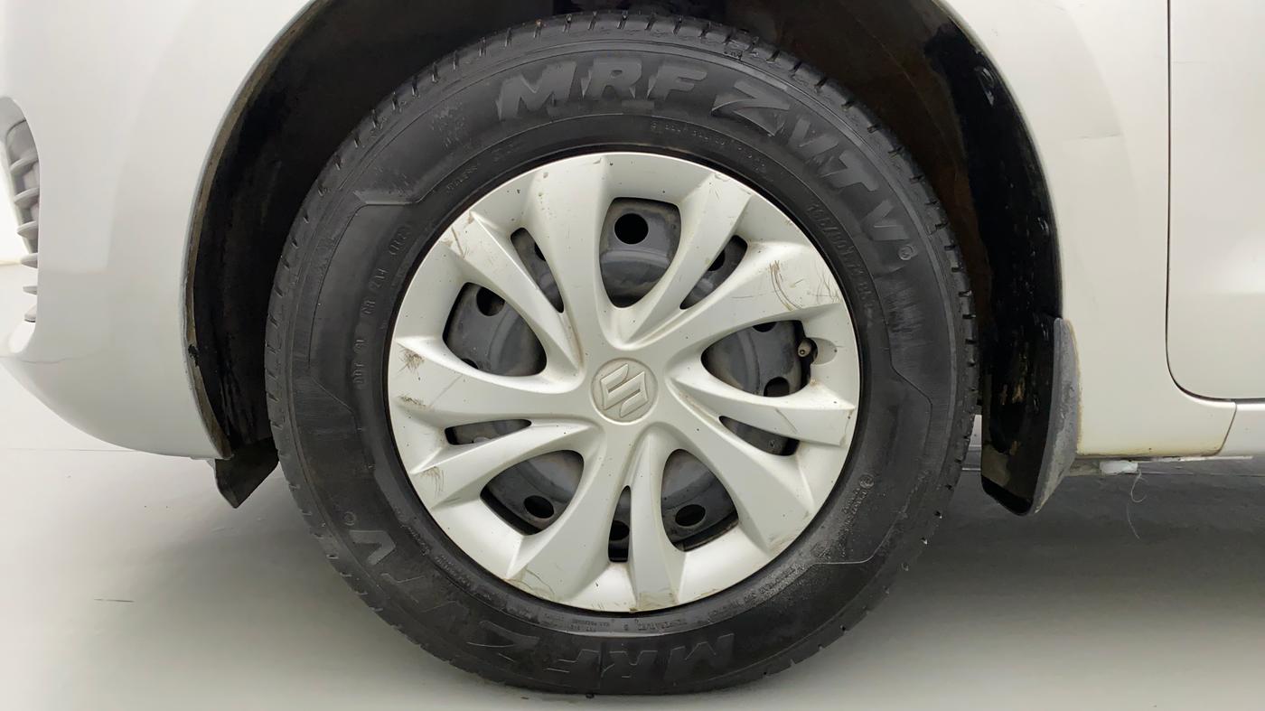 2018 Maruti Swift VXI AMT D, Petrol, Automatic, 82,496 km, Left Front Wheel