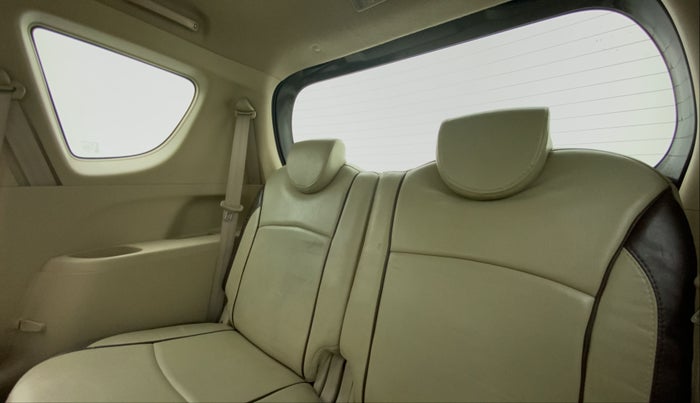 2017 Maruti Ertiga ZDI PLUS SHVS, Diesel, Manual, 40,876 km, Third Seat Row ( optional )