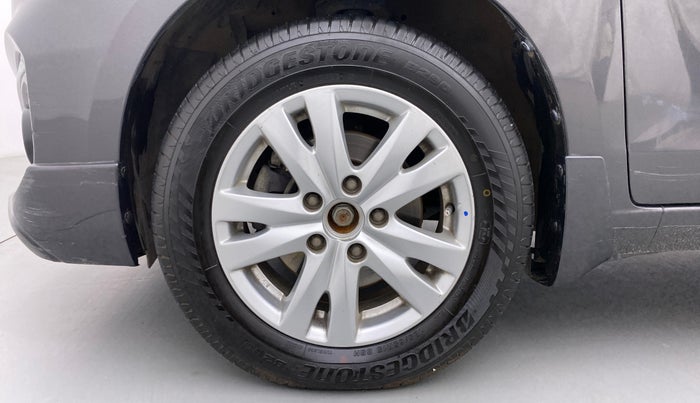2017 Maruti Ertiga ZDI PLUS SHVS, Diesel, Manual, 40,876 km, Left Front Wheel