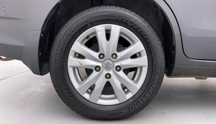 2017 Maruti Ertiga ZDI PLUS SHVS, Diesel, Manual, 40,876 km, Right Rear Wheel