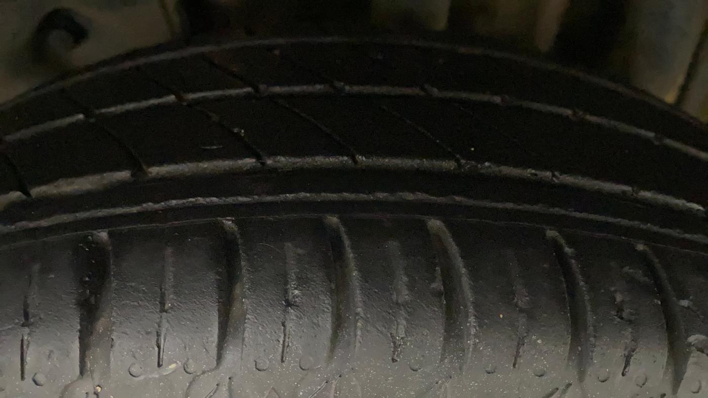 2017 Tata Tiago XTA PETROL, Petrol, Automatic, 67,663 km, Left Rear Tyre Tread