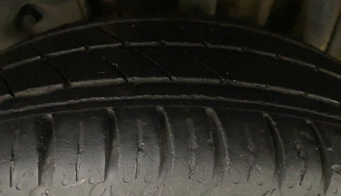 2017 Tata Tiago XTA PETROL, Petrol, Automatic, 66,664 km, Left Rear Tyre Tread