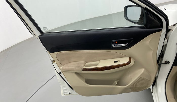 2018 Maruti Dzire ZXI AMT, Petrol, Automatic, 76,611 km, Left front window switch / handle - Power window makes minor noise