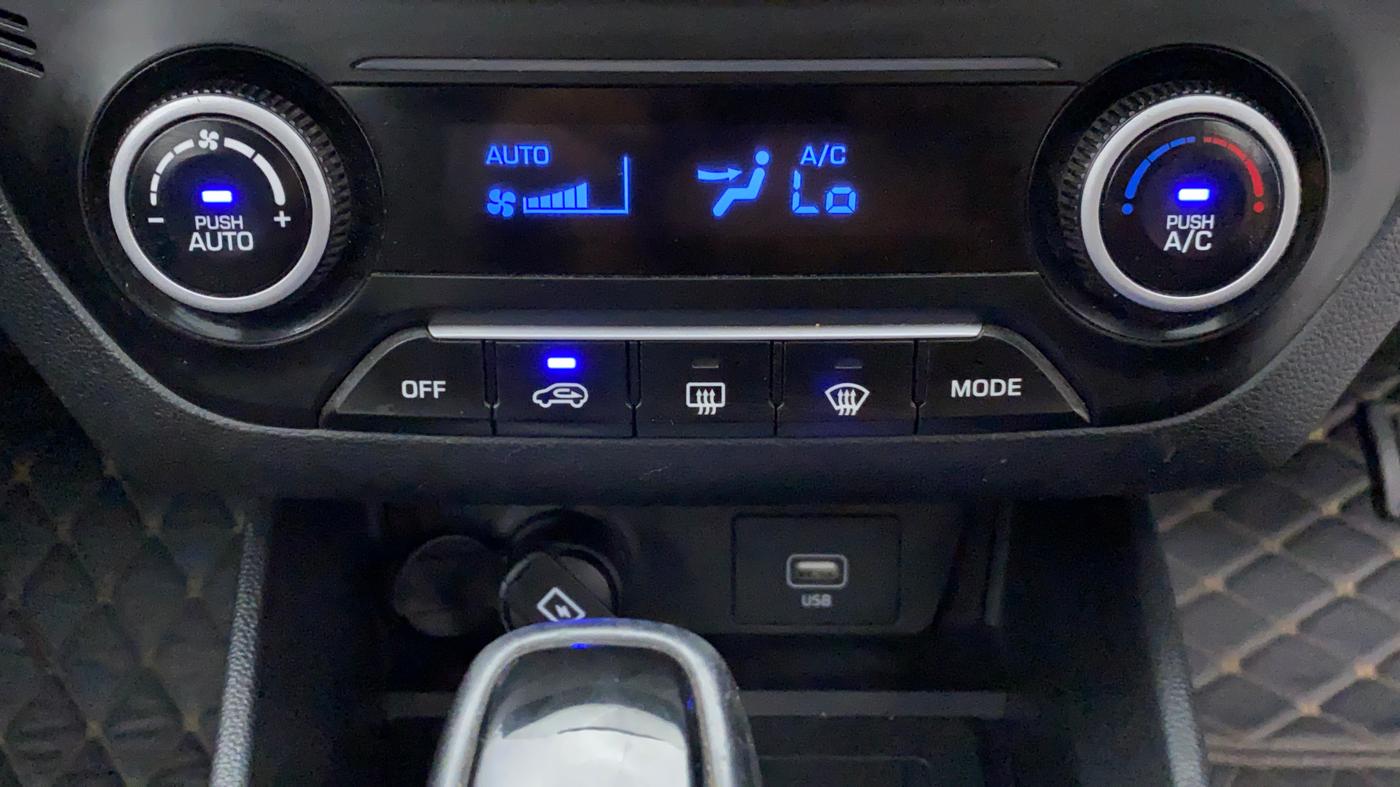 2019 Hyundai Creta SX AT 1.6 PETROL, CNG, Automatic, 48,494 km, Automatic Climate Control