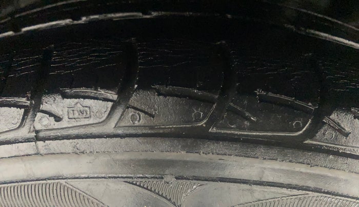 2019 Ford FREESTYLE TITANIUM 1.2 PETROL, Petrol, Manual, 34,363 km, Left Rear Tyre Tread