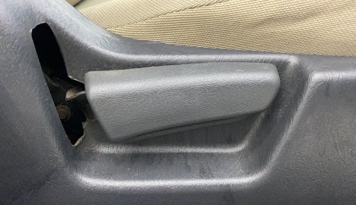 2015 Maruti Alto K10 VXI, Petrol, Manual, 97,112 km, Driver Side Adjustment Panel