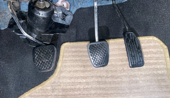 2015 Honda Mobilio 1.5L I-VTEC S, Petrol, Manual, 56,023 km, Pedals