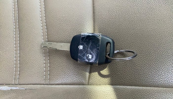 2015 Honda Mobilio 1.5L I-VTEC S, Petrol, Manual, 56,023 km, Key Close Up