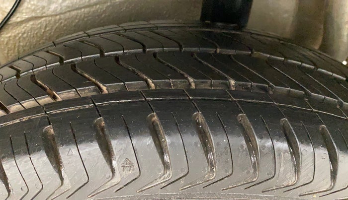 2017 Maruti Celerio ZXI AMT (O), Petrol, Automatic, 39,881 km, Left Rear Tyre Tread