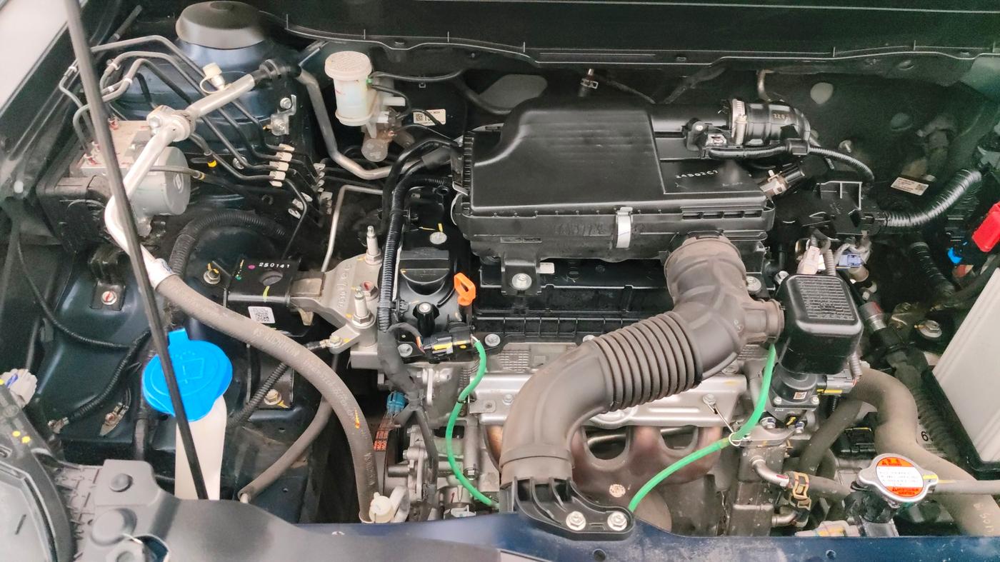 2024 Maruti Grand Vitara DELTA SMART HYBRID AT, Petrol, Automatic, 9,478 km, Engine View - Right