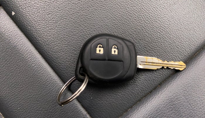 2017 Maruti Swift VXI, Petrol, Manual, 62,228 km, Key Close Up