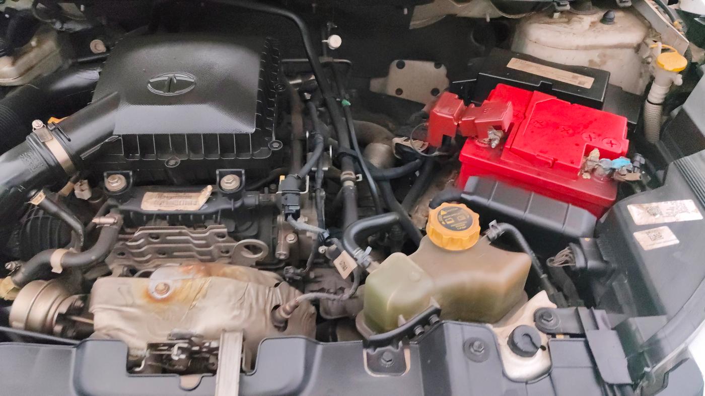 2022 Tata NEXON XZ PLUS (HS) PETROL, Petrol, Manual, 58,789 km, Engine View - Left