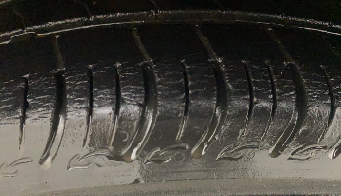 2020 Maruti S PRESSO VXI AMT, Petrol, Automatic, 42,891 km, Left Front Tyre Tread