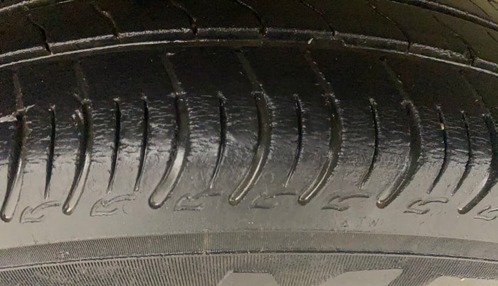 2020 Maruti S PRESSO VXI AMT, Petrol, Automatic, 42,891 km, Right Rear Tyre Tread