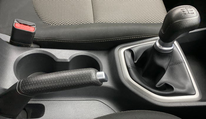 2018 Hyundai Creta 1.6 E + VTVT, Petrol, Manual, 19,767 km, Gear Lever