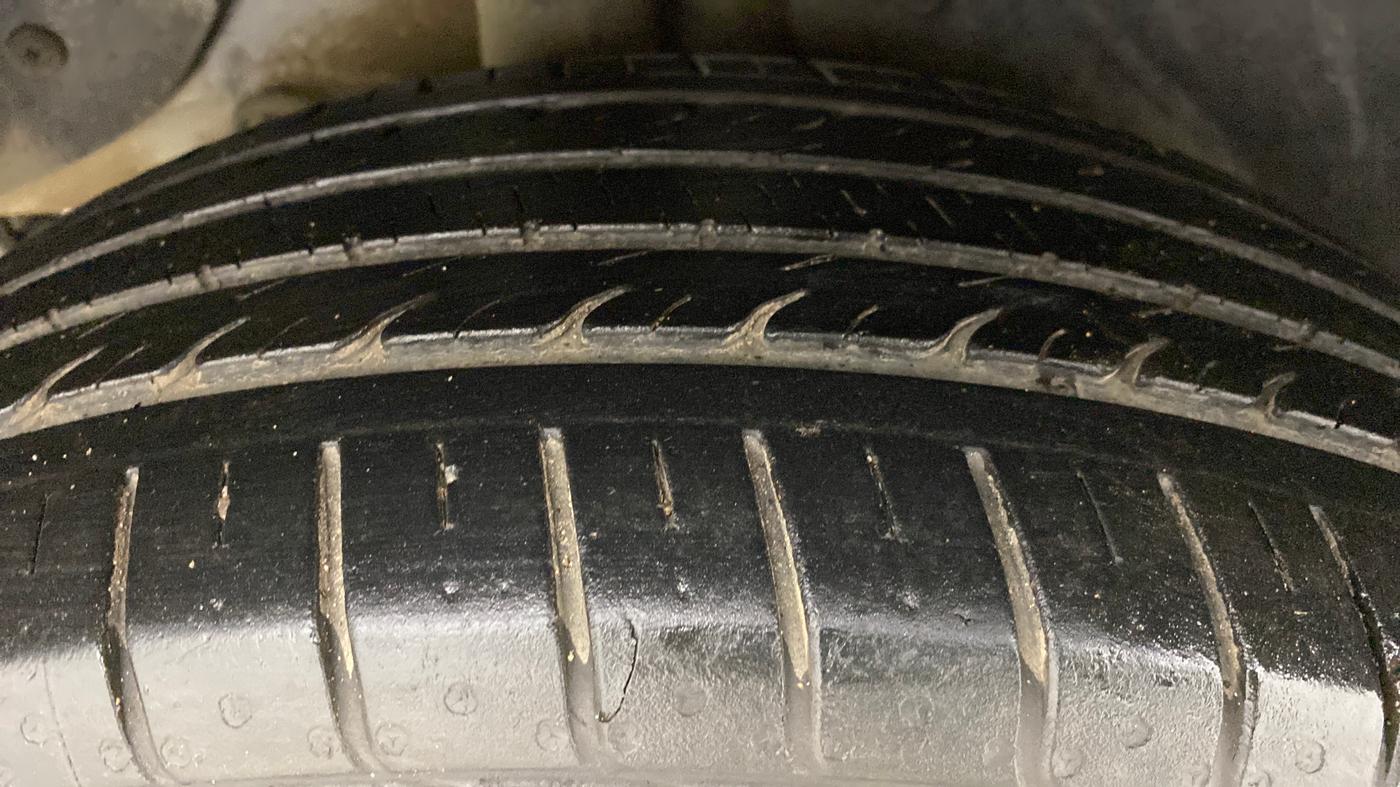 2018 Hyundai Creta 1.6 E + VTVT, Petrol, Manual, 19,767 km, Right Rear Tyre Tread