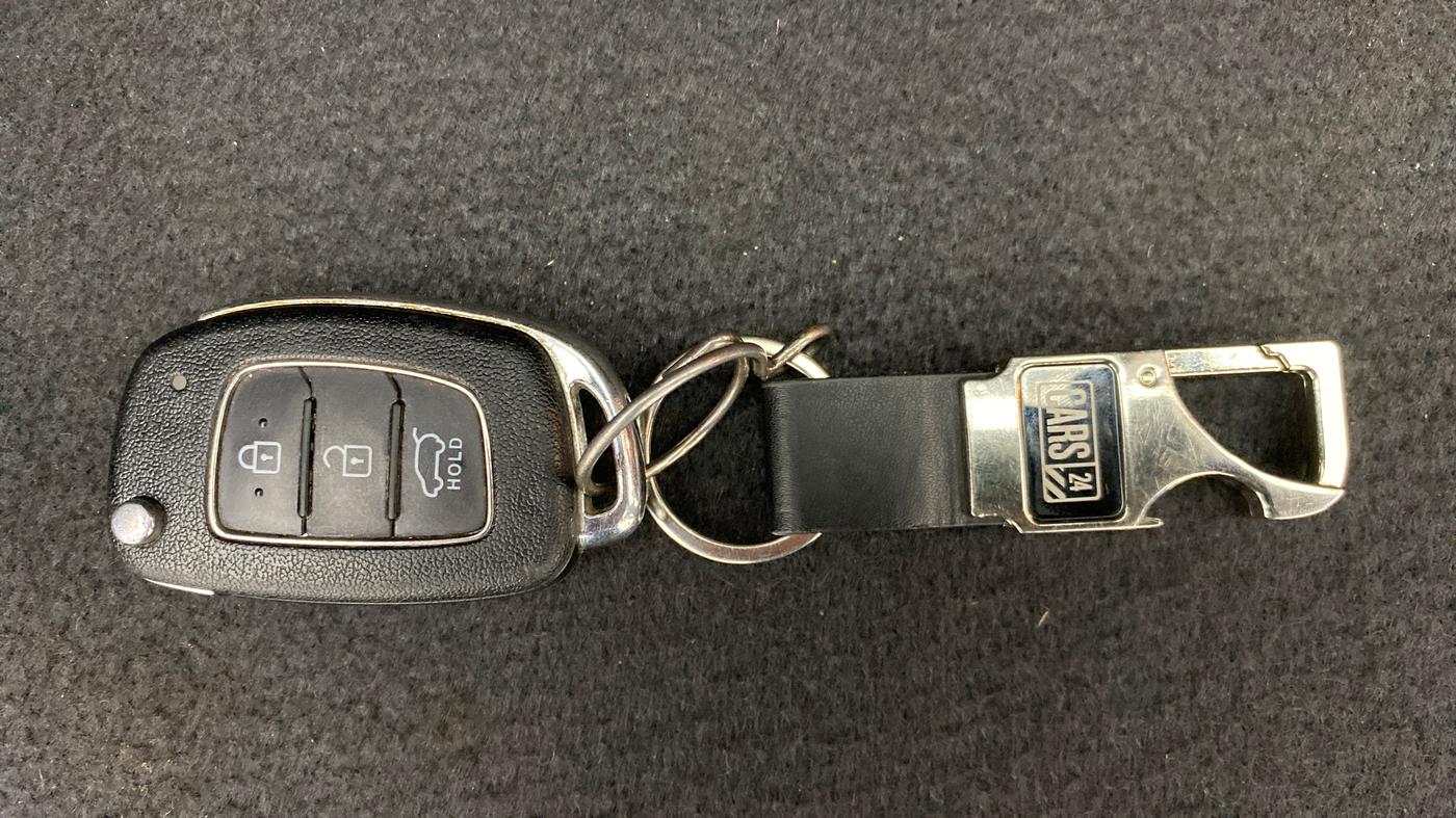 2018 Hyundai Creta 1.6 E + VTVT, Petrol, Manual, 19,767 km, Key Close Up