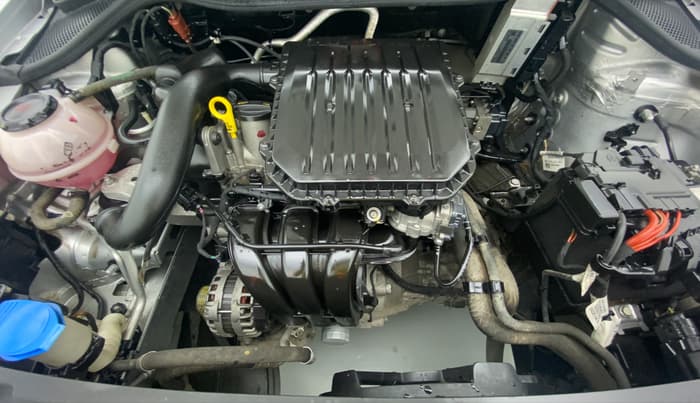 2018 Volkswagen Ameo HIGHLINE PLUS 1.0, Petrol, Manual, 9,087 km, Open Bonet