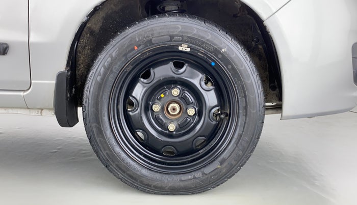 2014 Maruti Alto K10 VXI P, Petrol, Manual, 62,730 km, Right Front Wheel