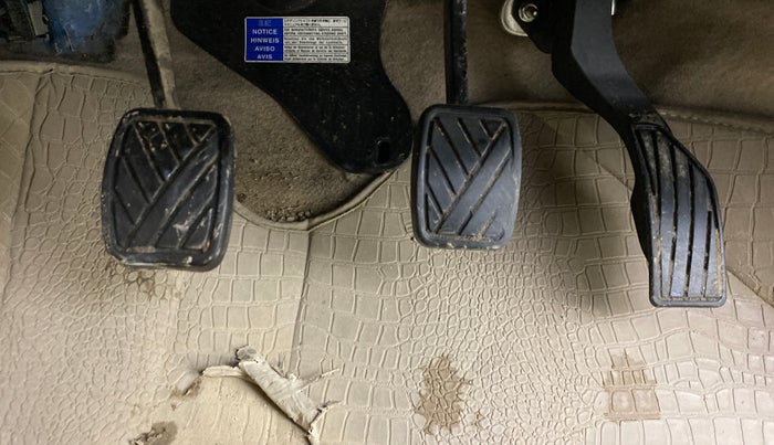 2014 Maruti Swift Dzire ZXI, Petrol, Manual, 39,182 km, Pedals