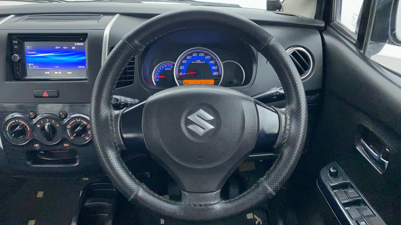 2013 Maruti Wagon R Stingray VXI, Petrol, Manual, 30,959 km, Steering Wheel Close Up