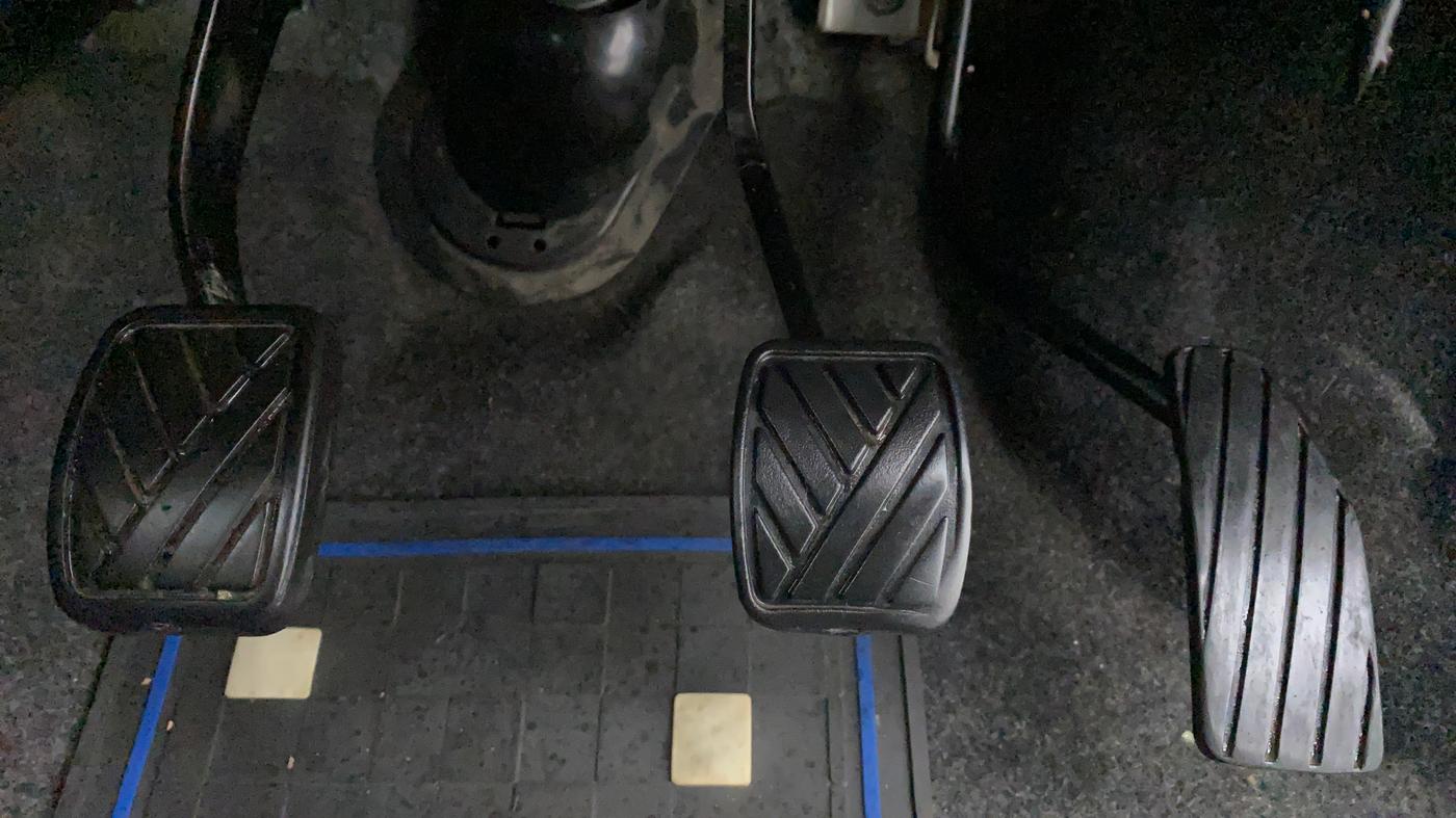2013 Maruti Wagon R Stingray VXI, Petrol, Manual, 30,959 km, Pedals