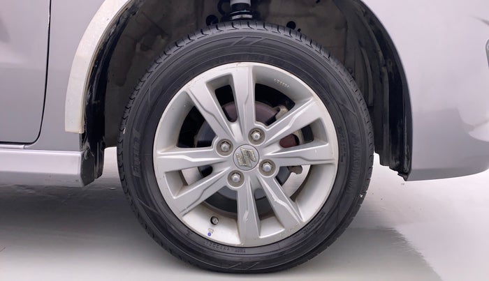 2013 Maruti Wagon R Stingray VXI, Petrol, Manual, 30,959 km, Right Front Wheel