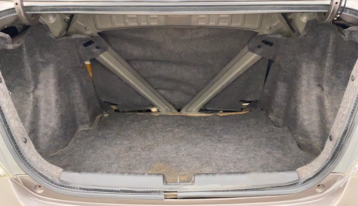 2015 Honda Amaze 1.2L I-VTEC VX, Petrol, Manual, 77,723 km, Boot Inside