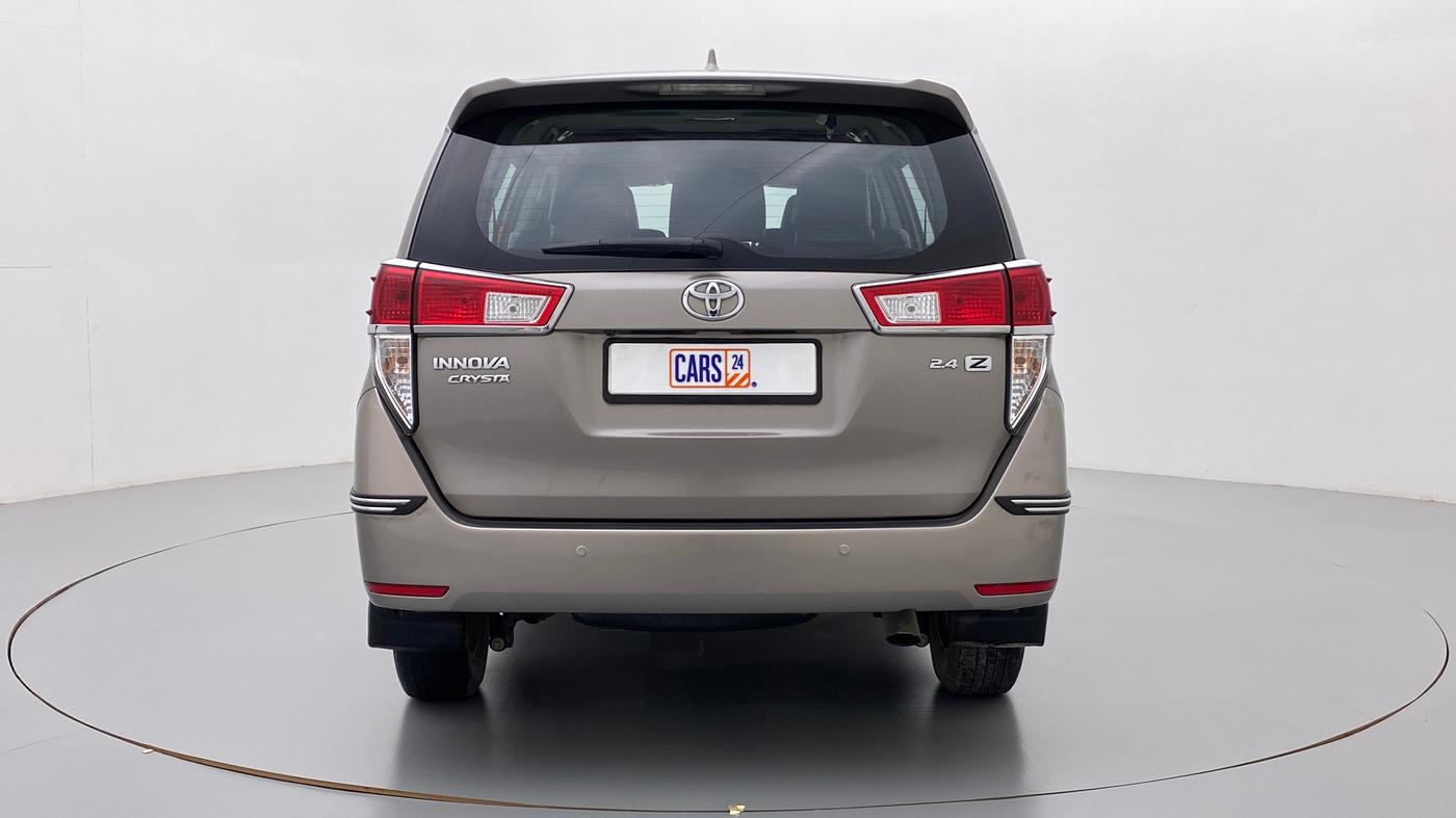 2017 Toyota Innova Crysta 2.4 ZX 7 STR, Diesel, Manual, 42,603 km, Back/Rear