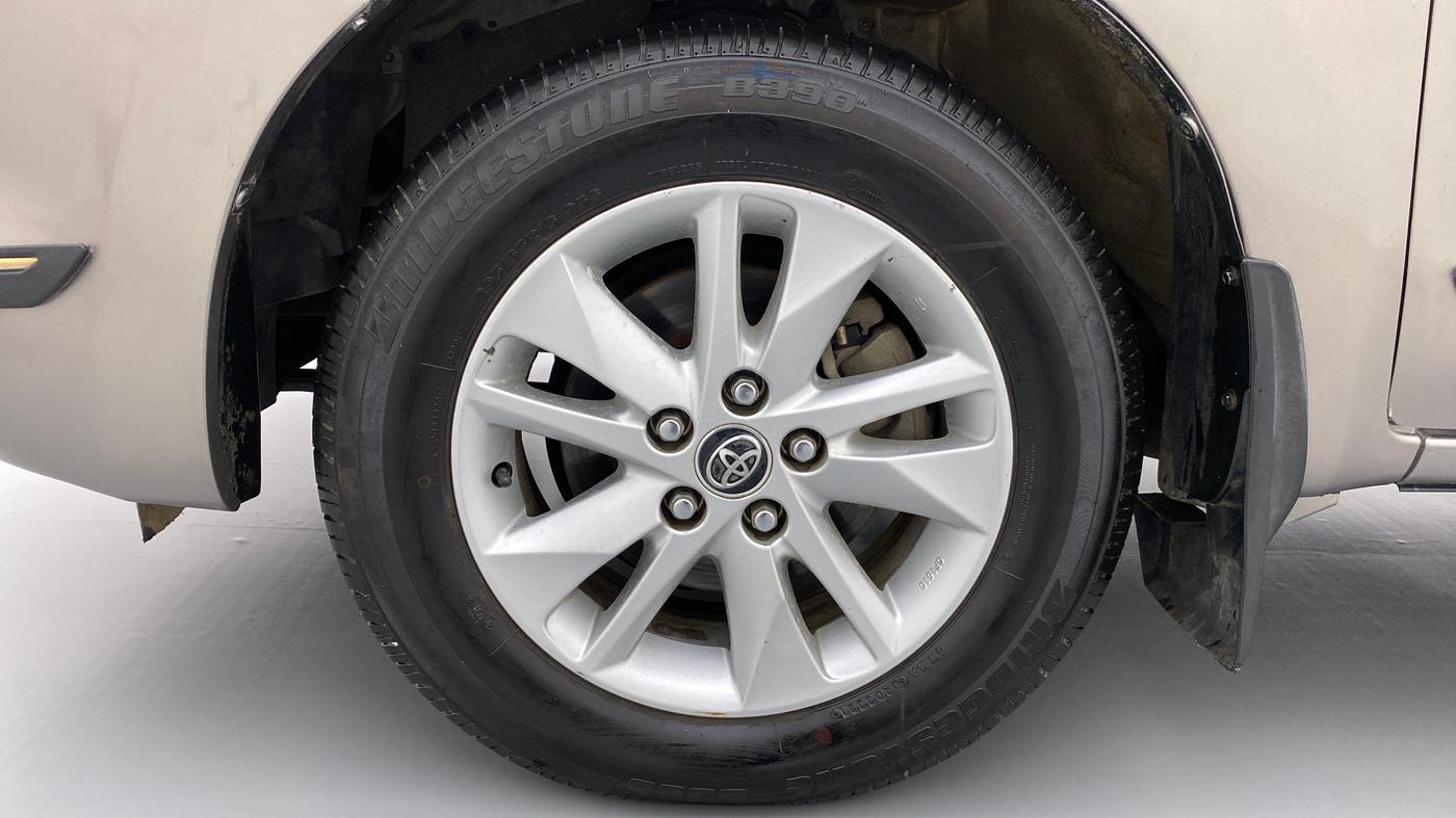 2017 Toyota Innova Crysta 2.4 ZX 7 STR, Diesel, Manual, 42,603 km, Left Front Wheel