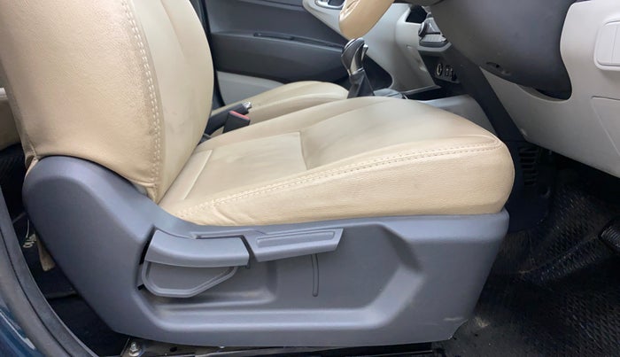 2020 Hyundai GRAND I10 NIOS ASTA AMT 1.2 KAPPA VTVT, Petrol, Automatic, 33,075 km, Driver Side Adjustment Panel