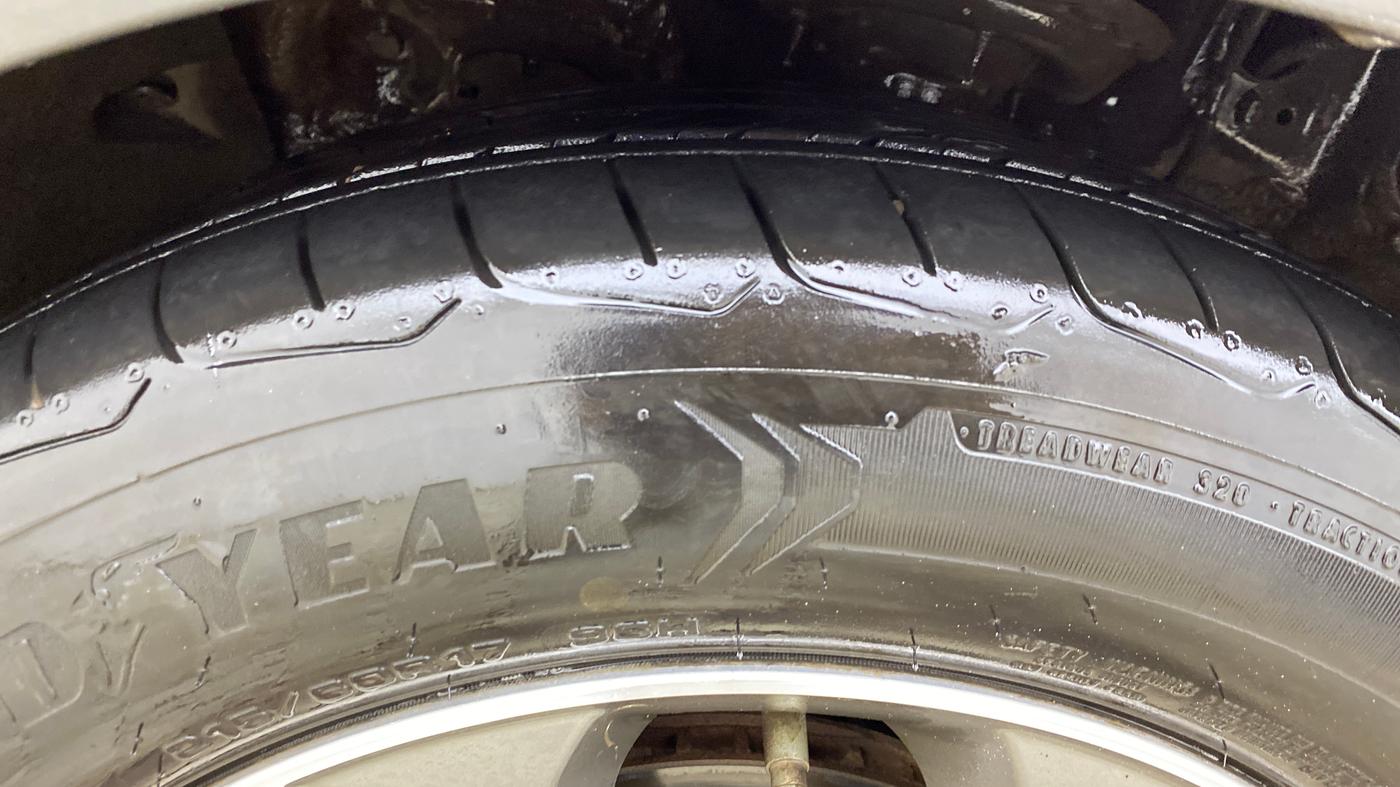 2016 Hyundai Creta SX PLUS AT 1.6 PETROL, Petrol, Automatic, 1,10,632 km, Left Front Tyre Tread