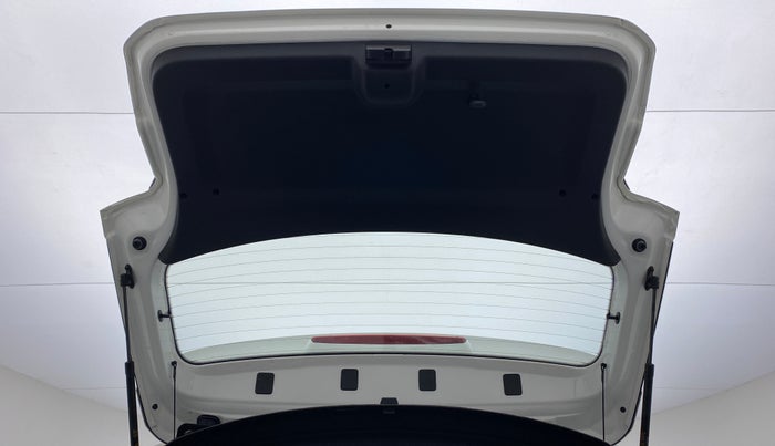 2022 Volkswagen TAIGUN HIGHLINE 1.0 TSI AT, Petrol, Automatic, 6,211 km, Boot Door Open
