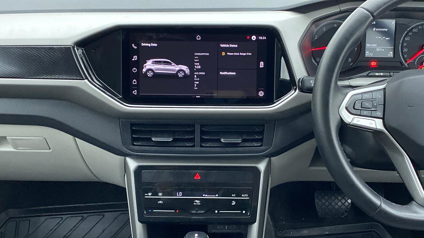 2022 Volkswagen TAIGUN HIGHLINE 1.0 TSI AT, Petrol, Automatic, 6,211 km, Air Conditioner