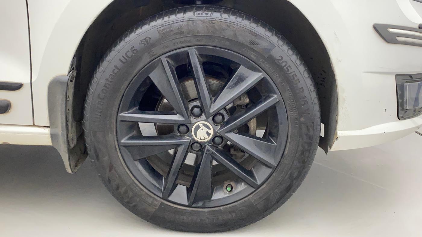 2018 Skoda Rapid AMBITION 1.5 TDI, Diesel, Manual, 86,754 km, Right Front Wheel