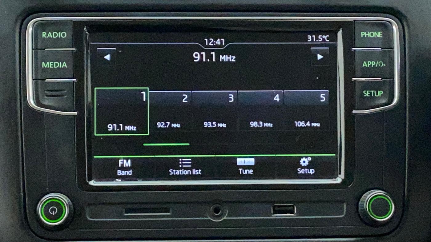2018 Skoda Rapid AMBITION 1.5 TDI, Diesel, Manual, 86,754 km, Infotainment System