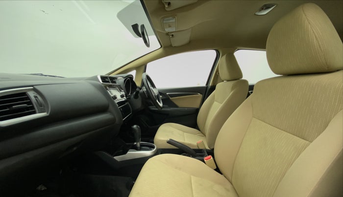 2018 Honda Jazz 1.2 V AT, Petrol, Automatic, 36,317 km, Right Side Front Door Cabin
