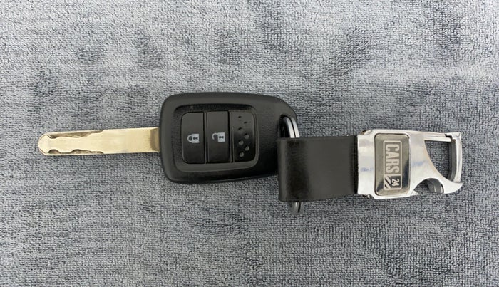 2018 Honda Jazz 1.2 V AT, Petrol, Automatic, 36,317 km, Key Close Up