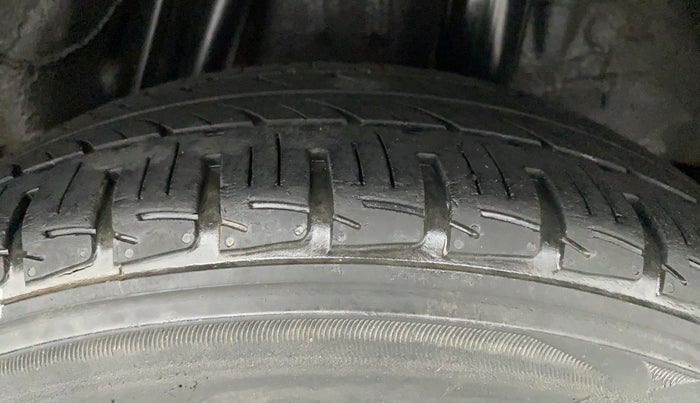 2018 Honda Jazz 1.2 V AT, Petrol, Automatic, 36,317 km, Left Rear Tyre Tread