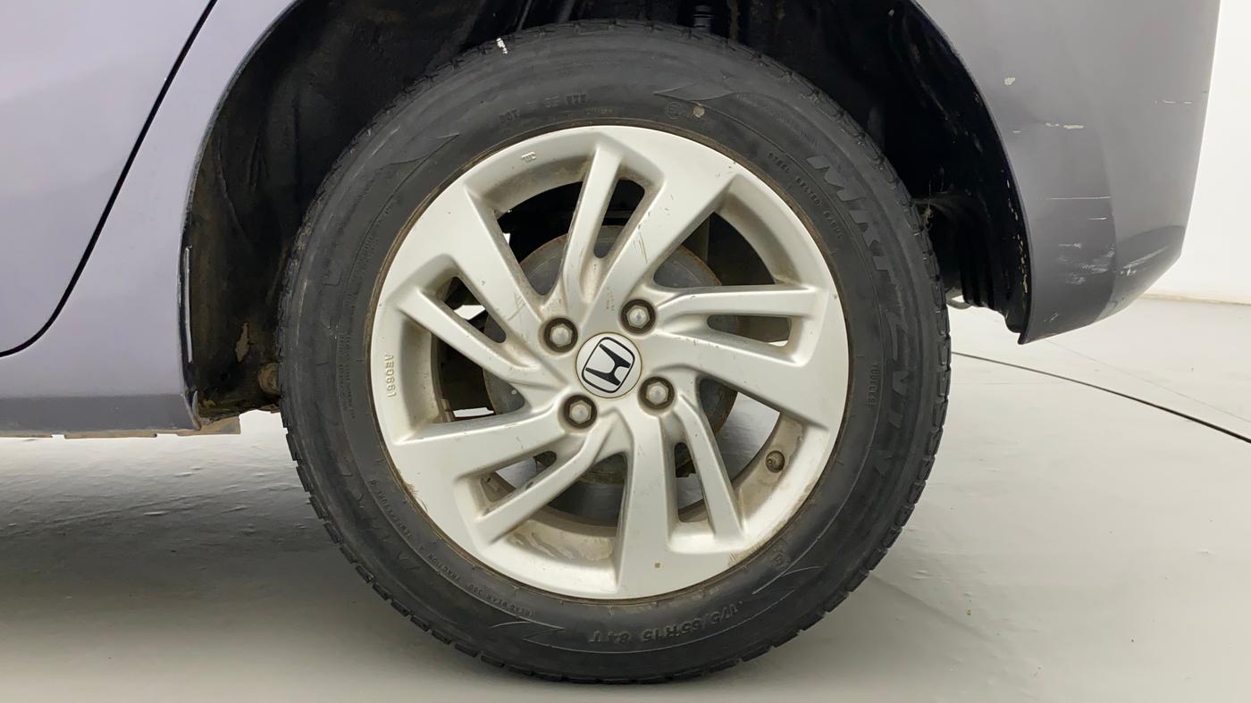 2018 Honda Jazz 1.2 V AT, Petrol, Automatic, 36,317 km, Left Rear Wheel