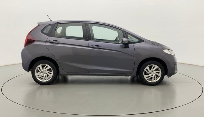 2018 Honda Jazz 1.2 V AT, Petrol, Automatic, 36,317 km, Right Side View