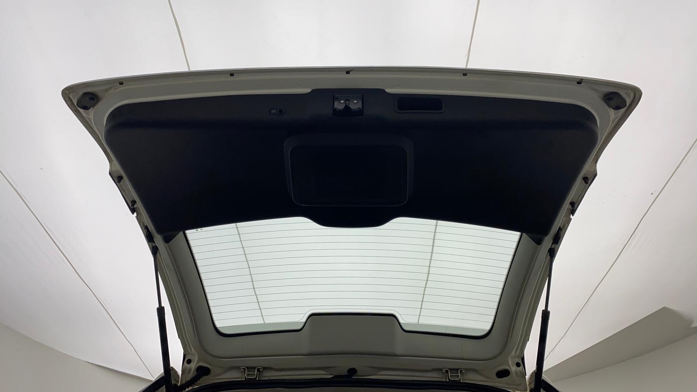 2020 Tata Hexa Varicor 400 XMA, Diesel, Automatic, 10,032 km, Boot Door Open