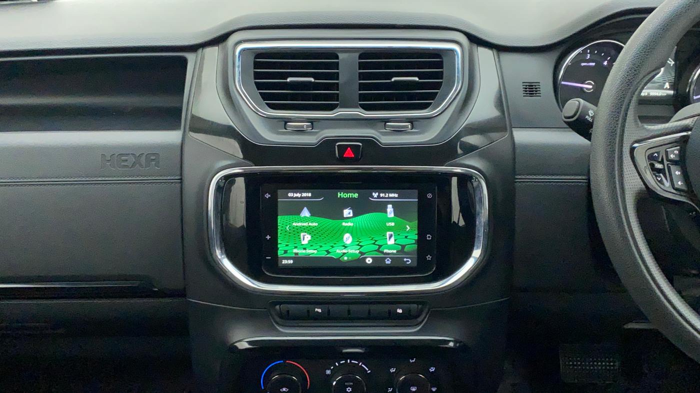 2020 Tata Hexa Varicor 400 XMA, Diesel, Automatic, 10,032 km, Air Conditioner